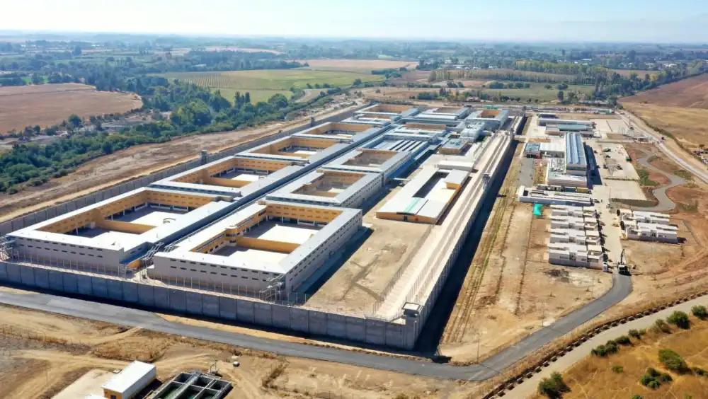 Comenzo Operativo De Traslado De Internos Al Nuevo Complejo Penitenciario De Talca