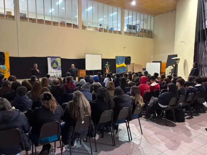 Comunidad Del Liceo Bicentenario Zapallar Conoce Cronograma De Las Obras De Mejoramiento 1 Comunidad Del Liceo Bicentenario Zapallar Conoce Cronograma De Las Obras De Mejoramiento 1