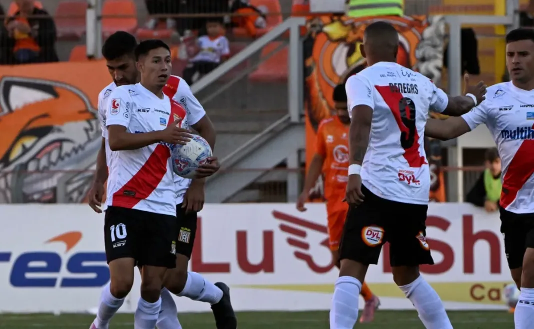 Curico Unido Cae Goleado Ante Deportes Copiapo Y Profundiza Su Complejo Momento En El Ascenso 1