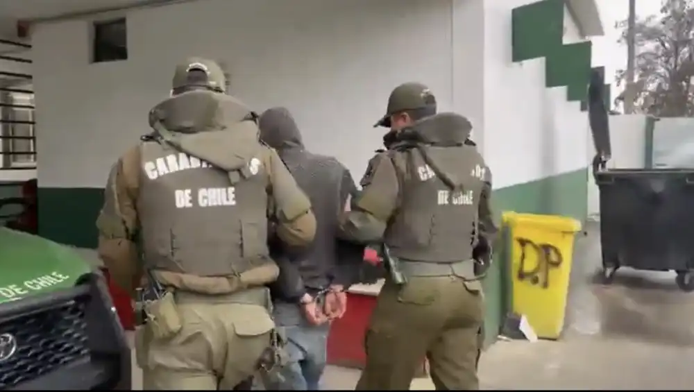 Detienen A Imputado Que Protagonizaba Tour Delictual En Servicentros De La Ruta 5 Sur Utilizando Inhibidor De Senal