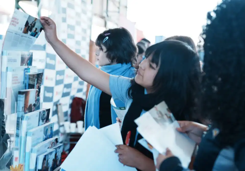 Feria Vocacional Acerco Nuevas Alternativas De Estudio A Jovenes De Molina 1