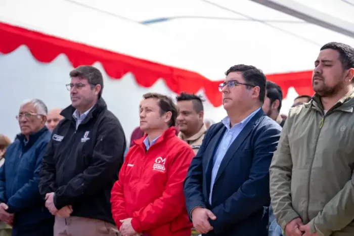 Gobierno Regional Financia Millonaria Pavimentacion Para Poblacion El Esfuerzo De Yerbas Buenas 2 Gobierno Regional Financia Millonaria Pavimentacion Para Poblacion El Esfuerzo De Yerbas Buenas 2