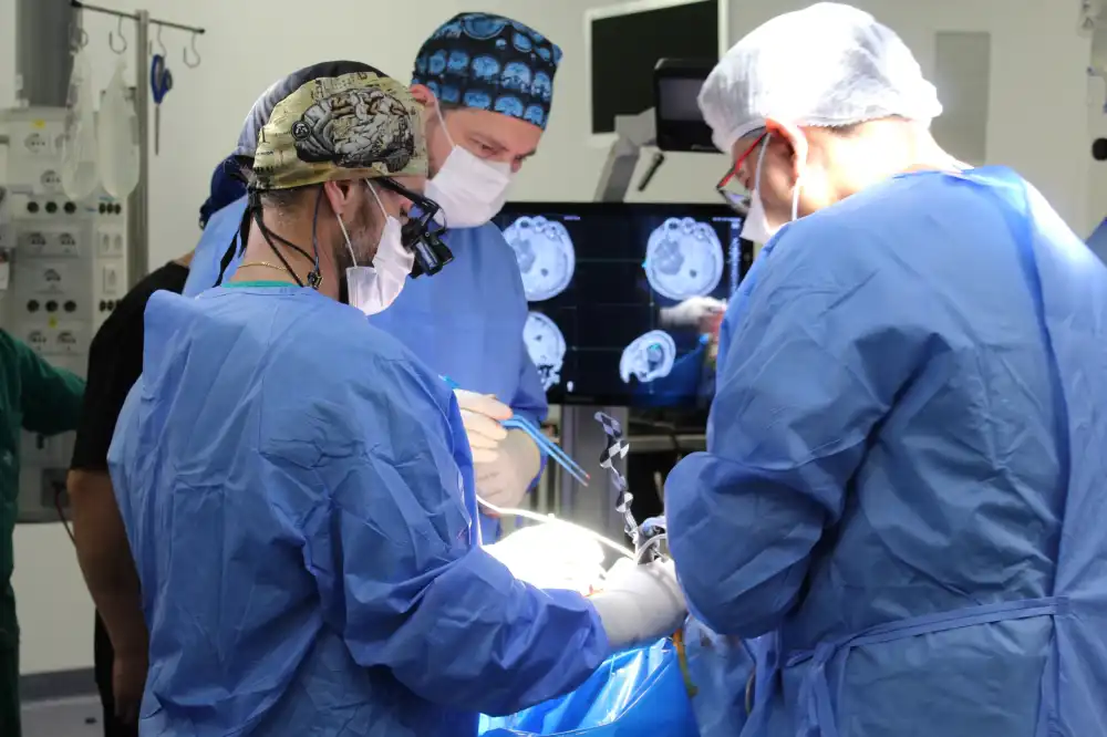 Hospital De Curico Obtiene El Segundo Lugar Nacional Por Eficiencia En El Uso De Pabellones Quirurgicos
