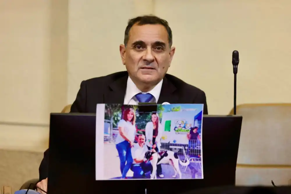 Javier Munoz Celebra Avance Para Prohibir Carreras De Galgos Es Algo Verdaderamente Historico 1