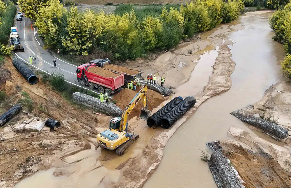 Mop Ejecuta Trabajos Para Recuperar La Ruta I 510 Tras Danos Provocados Por Sistema Frontal