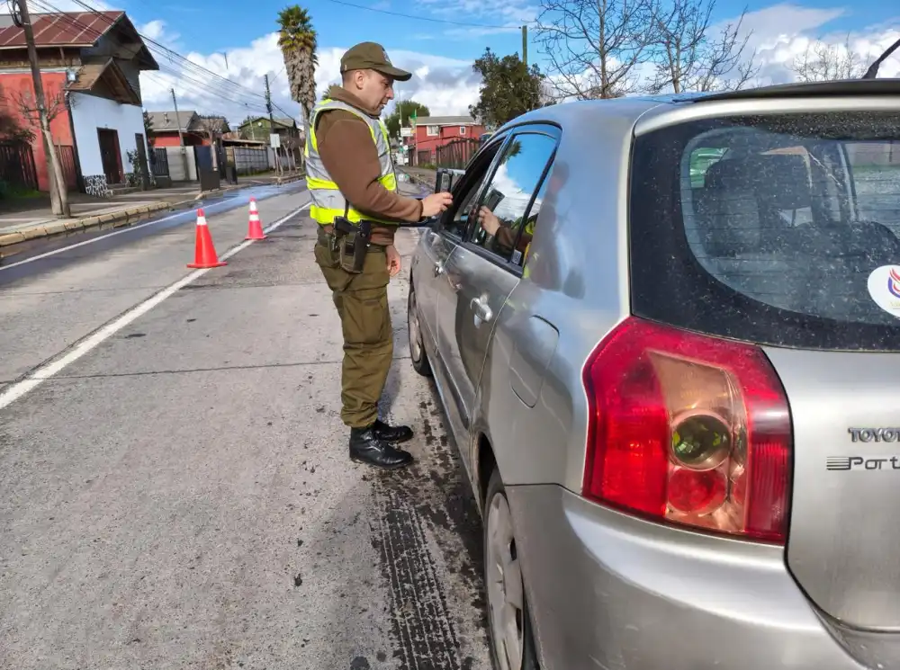 Operativo Policial En Licanten Deja 22 Infracciones Tras Controles Y Fiscalizaciones 1