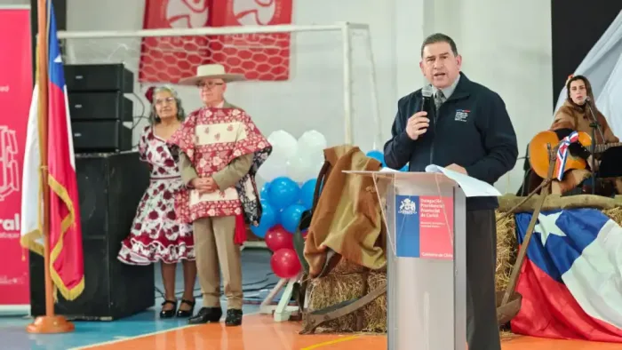 Pareja De Molina Se Corona Campeona Provincial De Cueca Del Adulto Mayor Y Representara A Curico En Etapa Regional Pareja De Molina Se Corona Campeona Provincial De Cueca Del Adulto Mayor Y Representara A Curico En Etapa Regional