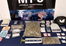 PDI detiene a cuatro personas por microtráfico en Pichilemu Pdi Detiene A Cuatro Personas Por Microtrafico En Pichilemu
