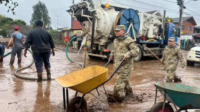 Regimiento De Talca Se Despliega En Putu Para Apoyar Labores De Limpieza Tras Emergencia Por Sistema Frontal 2 Regimiento De Talca Se Despliega En Putu Para Apoyar Labores De Limpieza Tras Emergencia Por Sistema Frontal 2