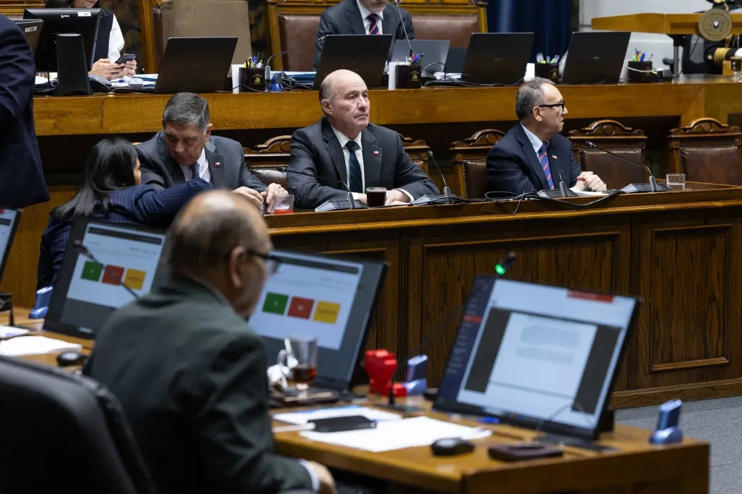 Senado Aprueba La Megarreforma Y Despacha Proyecto Tras Intenso Debate Politico