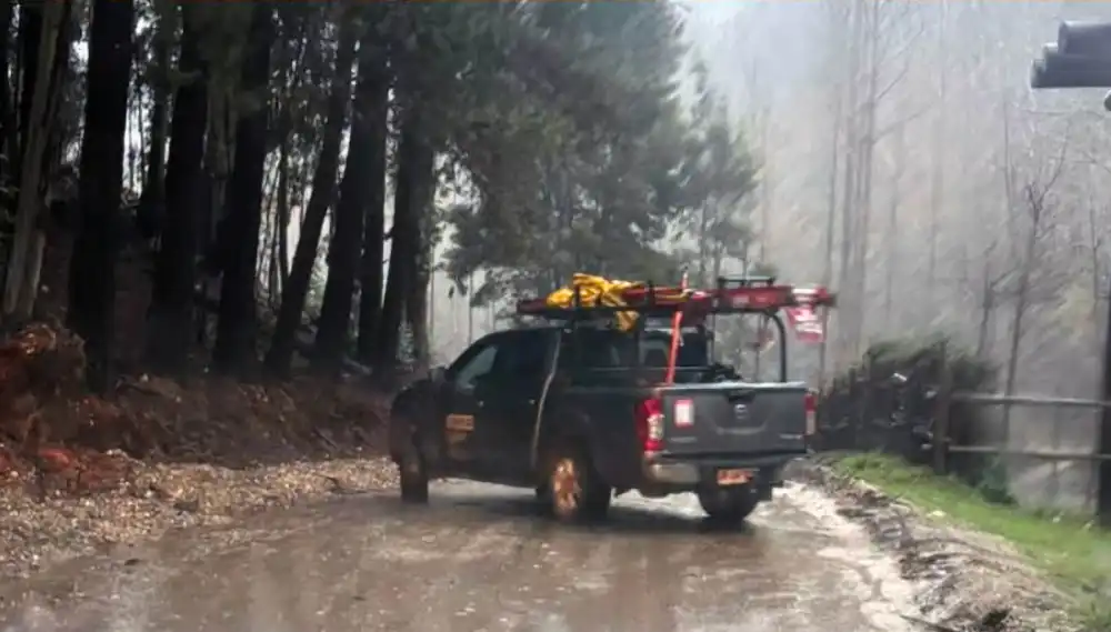 Socavon Obliga Al Cierre De Camino Hacia Rarin En La Comuna De Vichuquen 1
