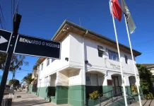 Tres detenidos en Pichilemu tras evadir control policial: incautan cerca de $700 mil en billetes falsificados Tres Detenidos En Pichilemu Tras Evadir Control Policial Incautan Cerca De 700 Mil En Billetes Falsificados