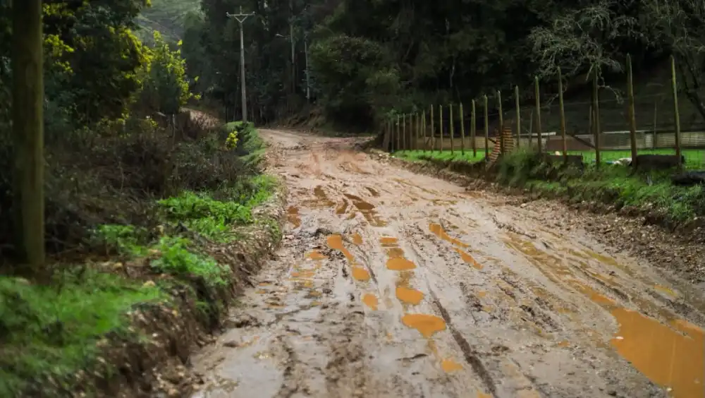 Vichuquen Intensifica Trabajos De Recuperacion Tras El Sistema Frontal Que Afecto Gravemente A La Comuna 1