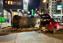 Violenta colisión en la Alameda de Curicó deja dos lesionados y un conductor detenido Violenta Colision En La Alameda De Curico Deja Dos Lesionados Y Un Conductor Detenido