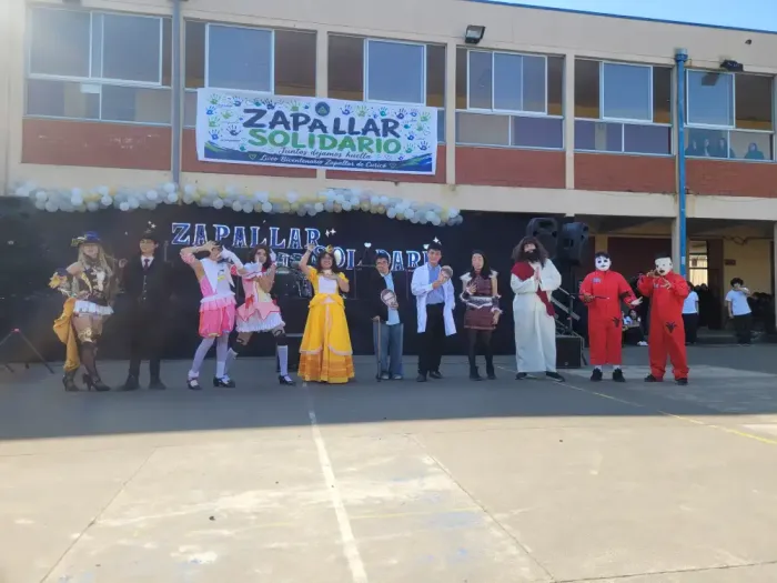 Zapallar Solidario Movilizo A Comunidad Educativa De Curico Con Actividades Dentro Y Fuera Del Establecimiento 3 Zapallar Solidario Movilizo A Comunidad Educativa De Curico Con Actividades Dentro Y Fuera Del Establecimiento 3