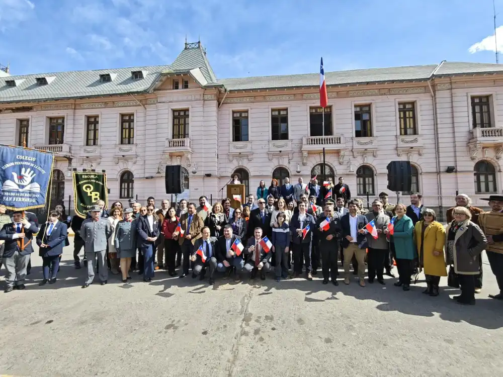 Colchagua Conmemora 200 Anos De Historia Con Ceremonia Oficial En San Fernando