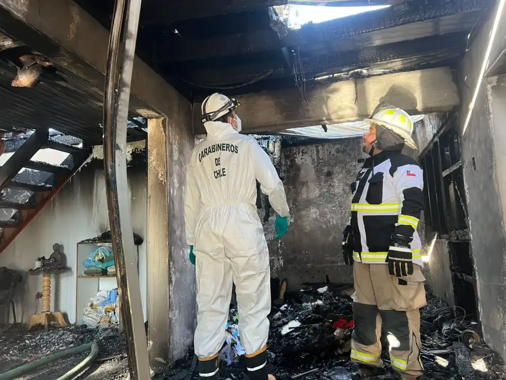 Incendio En Vivienda En Palmilla Deja Una Persona Fallecida Y Moviliza Peritajes De Labocar De Carabineros 1