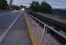 Municipio de Rauco denuncia robo de banderas instaladas en el Puente Quilpoco Municipio De Rauco Denuncia Robo De Banderas Instaladas En El Puente Quilpoco 1