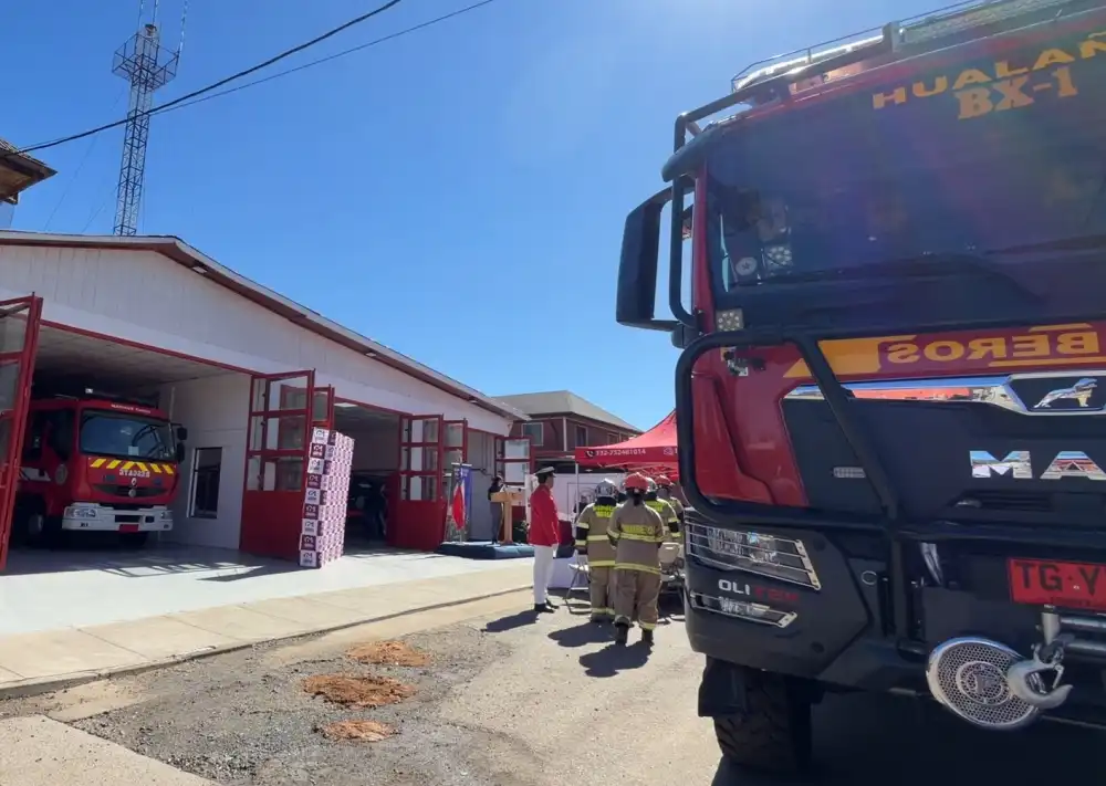 Primera Compania De Bomberos De Hualane Inauguro Renovadas Dependencias De Su Cuartel